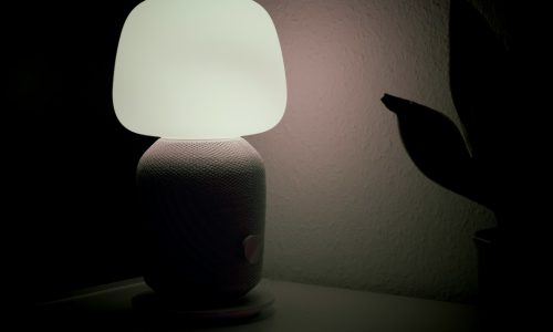 Elegant Three-Way Dimmable Table Lamp with Opal Glass Finish